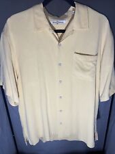Tommy Bahama Mens Button Down Shirt Medium Yellow 100% Silk Relax Short Sleeve