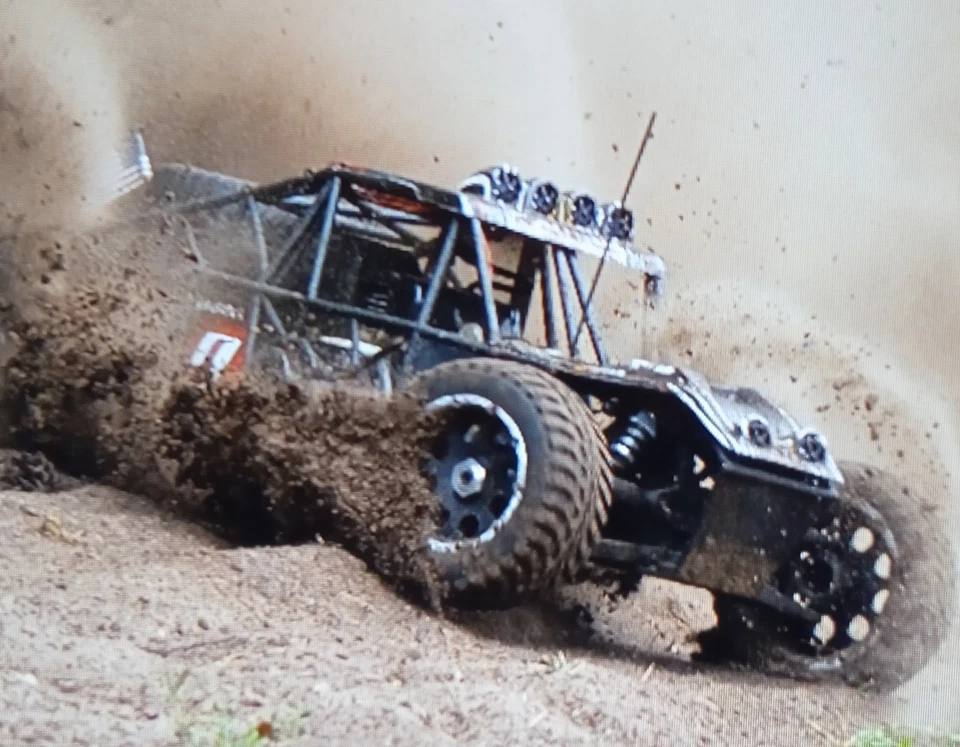 RC-Auto Ferngesteuertes Auto - Bild 1 von 4