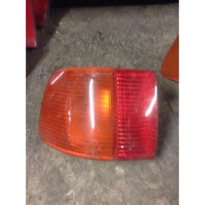 LÁMPARA TRASERA LH PARA AUDI 100 (90-94) 2.0 16V BER. 4P/B/1984CC. 1990 Foto 1 de 4