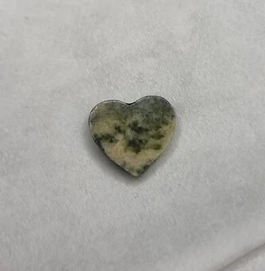 Loose Tree Agate Heart Cut Carving Gemstone 8x9x2mm 1ct - Picture 1 of 1