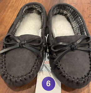 Toddler Baby Boys dluxe dearfoams Carter Moccasin Slippers size 6 Free Shipping