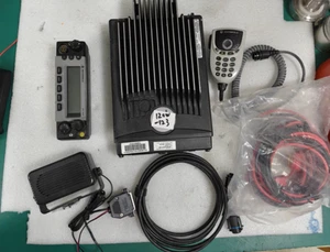 1pcs MOTOROLA xtl5000 vehicle-mounted console, 136-174M VHF - Picture 1 of 3
