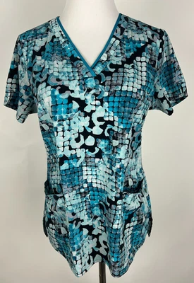 HEALING HANDS Premiere S/S Geo Print Stretch 'Amanda Scrub Top' - S, Turq Black - Image 1 of 4