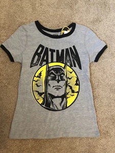 NWT women Heather grey BATMAN shirt size S - Picture 1 of 3