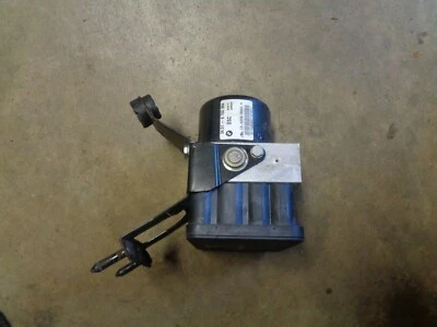 BMW 325i 2001 ABS conjunto de bomba de freno antibloqueo Foto 1 de 4