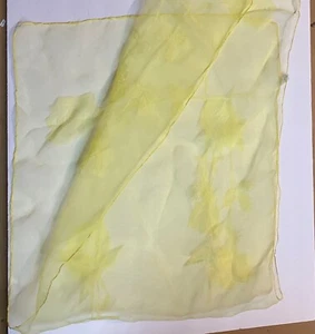 Vintage Nasharr gelb transparent bestickt Rose Nylon Schal 20"x 48" - Bild 1 von 6
