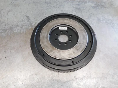 R107 W111 W109 W108 W116 450SL 350SL 450SEL 450SE 280SEL 4.5 VOLANTE MANUAL Foto 1 de 4