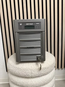 BUFFALO TeraStation HS-DHTGL/R5 NAS Server 4TB inkl. Netzteil & Schlüssel Top! - Bild 1 von 7