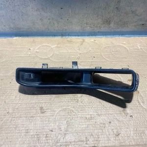 Audi 90 B3 Sedan Front Right Door Handle & Electric Window Switch 893867196 - Picture 1 of 9