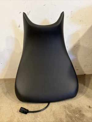 Asiento bajo calefacción Triumph A9701459 NUEVO Foto 1 de 4