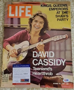 David Cassidy Signed 1971 LIFE Magazine PSA COA Partridge Family Authentic RARE! - Picture 1 of 10