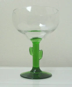 Klar & grün KAKTUS geformtes MARGARITA GLAS MIT HOHEM STIEL - neu - handgefertigt MEXIKO - Bild 1 von 2