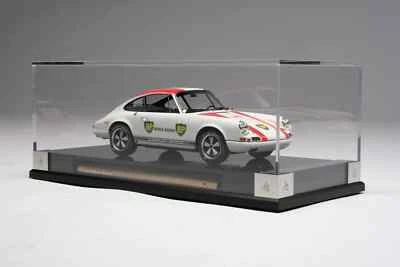 New Amalgam Porsche 911R BP World Record 1967 1:18 Model Car White M5915 KidBX - Image 1 of 4