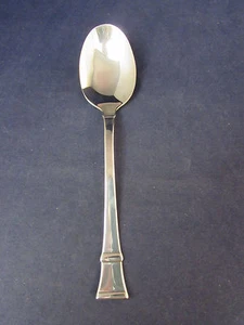 Oneida Silverplate CORONET Serving Spoon USA - Picture 1 of 3
