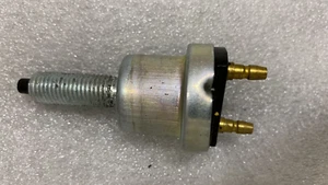 Suitable For Suzuki Samurai King 86-95 Brake Light Stop Switch Relay - Picture 1 of 3