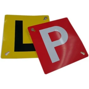 Learners L Plates+P Plates Pair Strong Suction Cups, Yellow L+Red P Double side - Picture 1 of 4