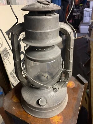 Vtg Old Dietz D-Lite No. 2 Tubular Barn Lantern Oil Kerosene Lamp w/ Globe Dated - Image 1 of 4