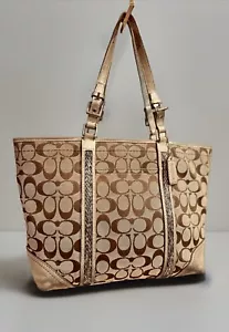 Bolso de Hombro Coach Vintage Cuentas Metálico Caqui Jacquard Signature C Gallery - Imagen 1 de 17