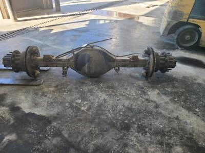 2009-2011 Ram 4500 Cab/Chassis Dual Wheel Rear Axle Assembly 4x4; 4.10 ratio  - Imagem 1 de 4