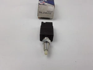 Stoplight Switch Fits Hyundai Santa Fe Tiburon Dodge Atos 2000 2001 2002-2012 - Picture 1 of 5