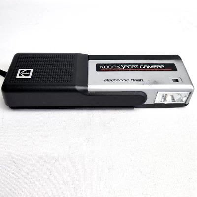 KODAK SPORT AUTOMATIC FLASH POINT & SHOOT 100 FILM CAMERA VINTAGE RARE - Image 1 of 4