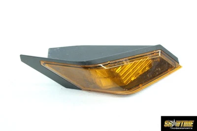 15-19 POLARIS SLINGSHOT SL RIGHT FRONT TURN SIGNAL LIGHT INDICATOR - Image 1 of 4
