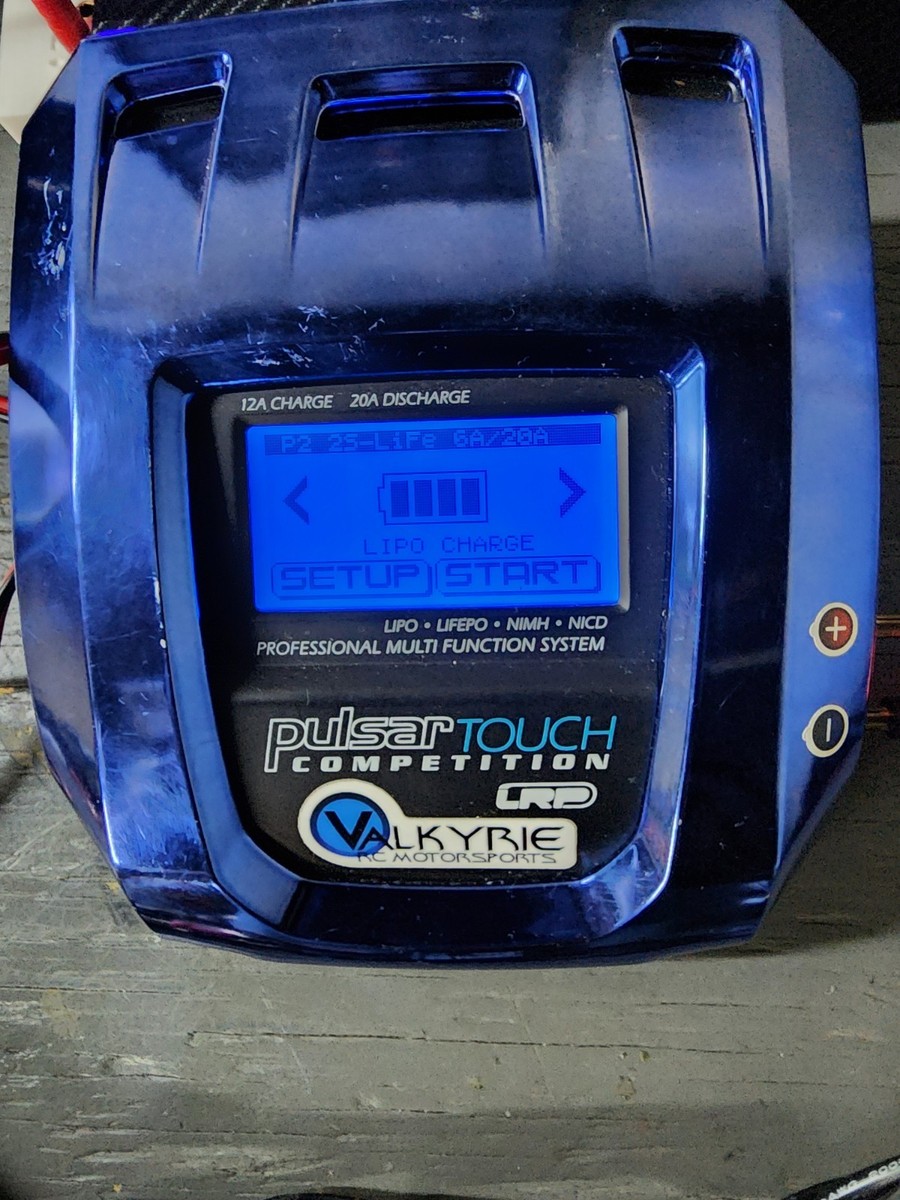 LRP pulsar TOUCH COMPETITION 充電器 AJ5-1024x1024.jpeg