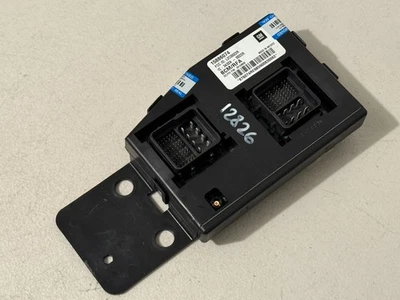 Módulo de control de carrocería Colorado Canyon Hummer H3 09-12 BCU BCM RFA 15886074 Foto 1 de 3