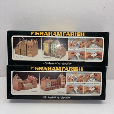 Graham Farish N Gauge Kits. #’s 9520 & 9521. - Image 1 of 4