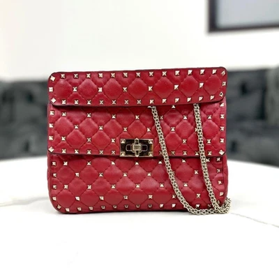 Bolso Valentino Garavani Free Rockstud Spike Solapa Cuero Acolchado Rojo Bueno Foto 1 de 4