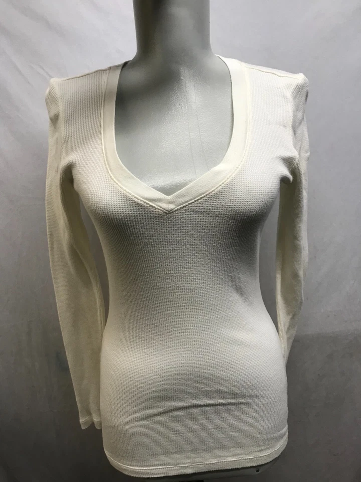 Blusa Rebecca Beeson Feminina Slim Fit Off White Manga Longa Tamanho P - Imagem 1 de 4