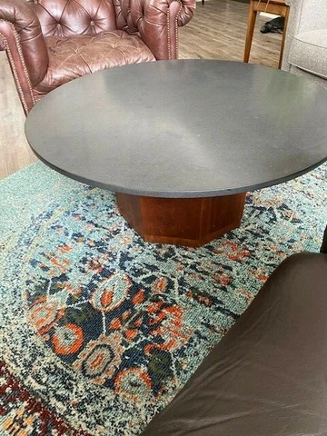 Designer Mid-Century Slate/Walnut 42" Round Table Fred Kemp Collection Cover