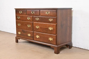 Henkel Harris American Chippendale Solid Cherry Wood Nine-Drawer Dresser - Picture 1 of 11