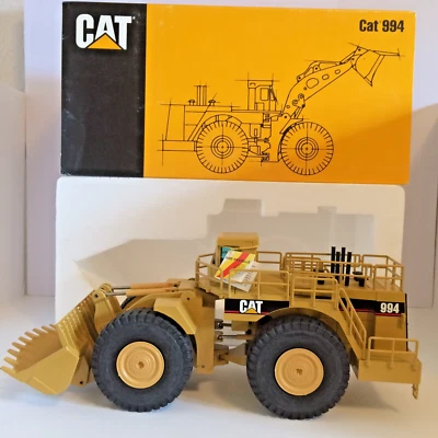 CAT 994 WHEEL LOADER NZG #366 1:50 Scale Caterpillar Vintage MIB - Image 1 of 4
