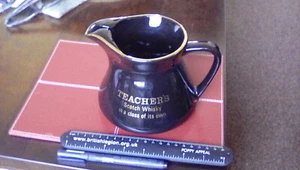 TEACHERS SCOTCH WHISKY LARGE BLACK WATER JUG by WADE. 4.5" TALL, 4" RIM DIA. - Picture 1 of 8