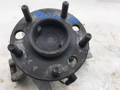 Passenger Front Spindle/Knuckle VIN J 11th Digit 07-17 GMC ACADIA 25796983 - Image 1 of 4