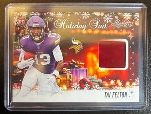 2025 Absolute Calendar TAI FELTON Holiday Suit Relic Jersey Rookie Vikings - Bild 1 von 2