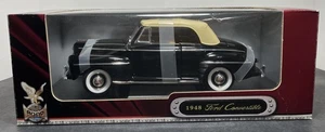 Road Signature Deluxe Edition 1948 Ford Convertible Hardtop Black Diecast 1:18 - Picture 1 of 6