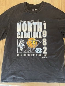 UNC Tar Heels 1982 NCAA Tournament Champions t-shirt 2XL - Picture 1 of 2