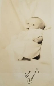 RPPC Baby VTG Portrait Real Photo Postcard Tub15 - Picture 1 of 3