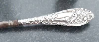 Antique Victorian  Ornate Silver  button  hook   1906 British Hallmark  - Image 1 of 4