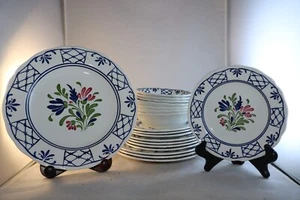 Johnson Brothers Provincial Scalloped Edge 21 Plate Dinner Service JB England - Picture 1 of 12