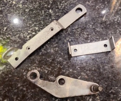 Placa de soporte bomba inyección combustible mercedes 280sl 1300700440 OEM 68-71 original Foto 1 de 4