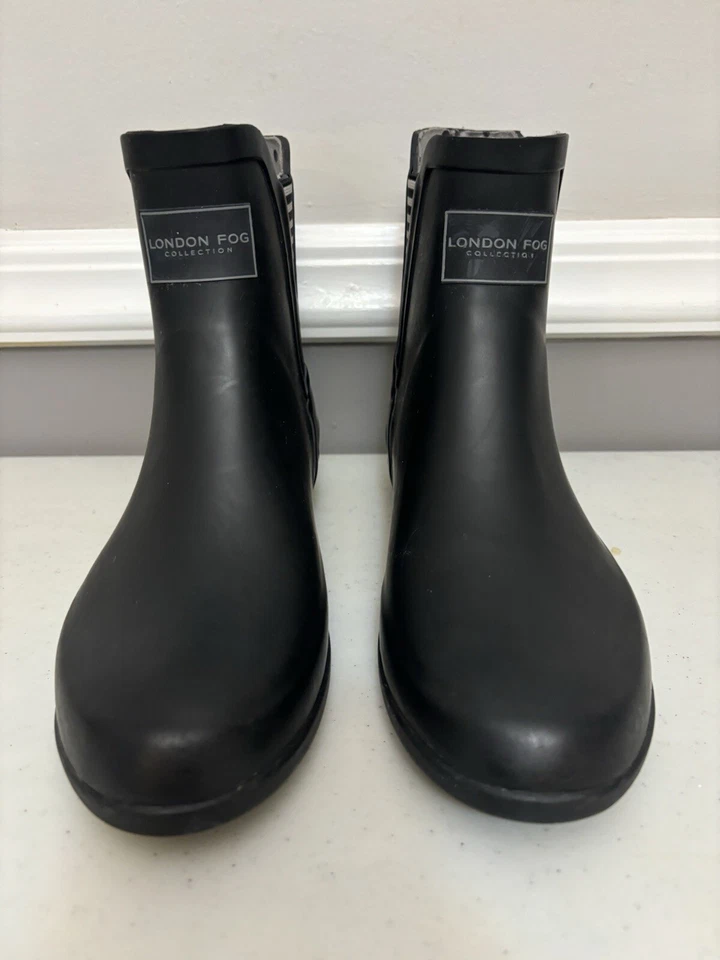 London Fog Womens Ankle In Black  Rain Boots Size 9. - Image 1 of 4