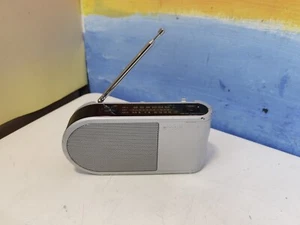 $ Radio MEMOIRE Portable Sony ICF-304 - Picture 1 of 4