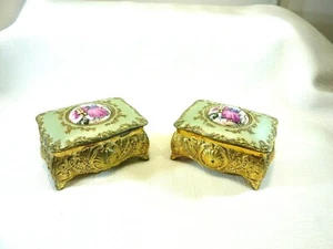 Vintage Japan Metal Enamel Gold Tone Courting Scene Petite trinket Boxes - Picture 1 of 12