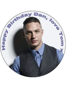 TOPPER PASTEL CUMPLEAÑOS GLASEADO COMESTIBLE TOM HARDY REDONDO 7,5 - Imagen 1 de 1