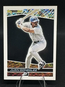 1993 Topps #32 Juan Gonzalez Black Gold Texas Rangers Card FREE SHIPPING - Picture 1 of 2