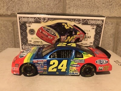 Jeff Gordon 1997 DuPont Rainbow Million Dollar Date Nascar 1/24 Diecast Action Foto 1 de 4
