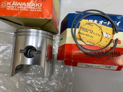 KAWASAKI NOS PISTÓN Y ANILLOS STD Talla F8 F8A Bisonte 1971-72 Foto 1 de 4